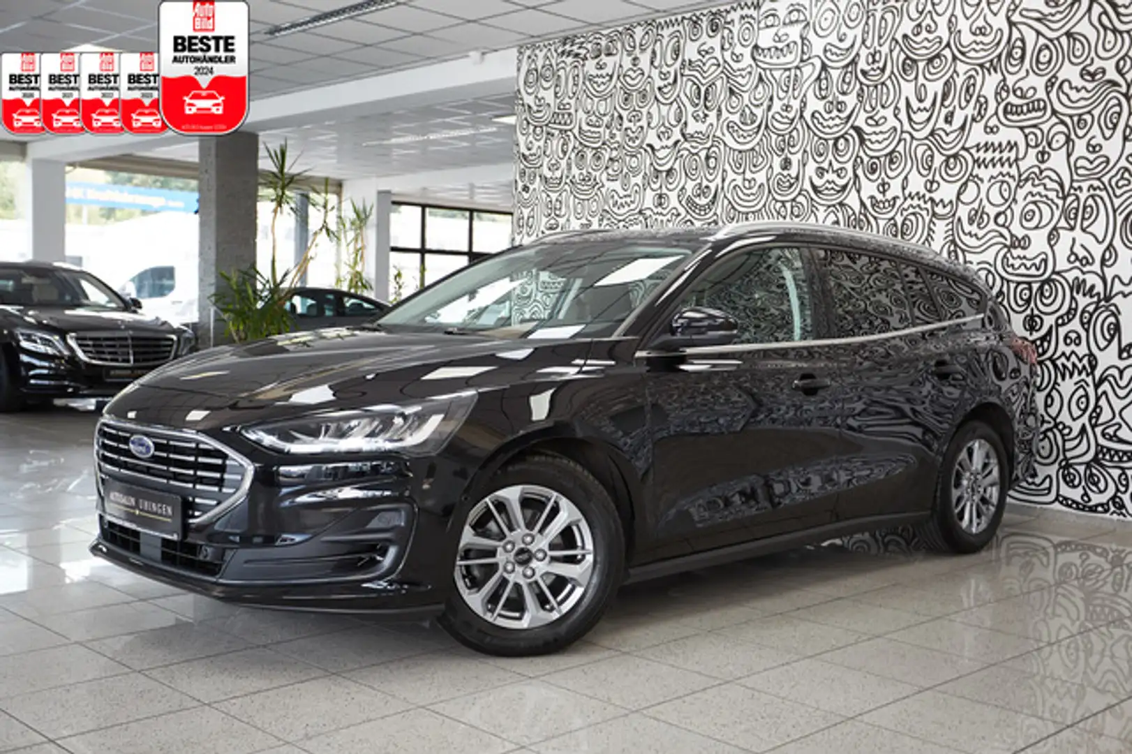 Ford Focus Turnier TITANIUM*AUTOMAT*SYNC4*ACC*LED*KAM Schwarz - 1