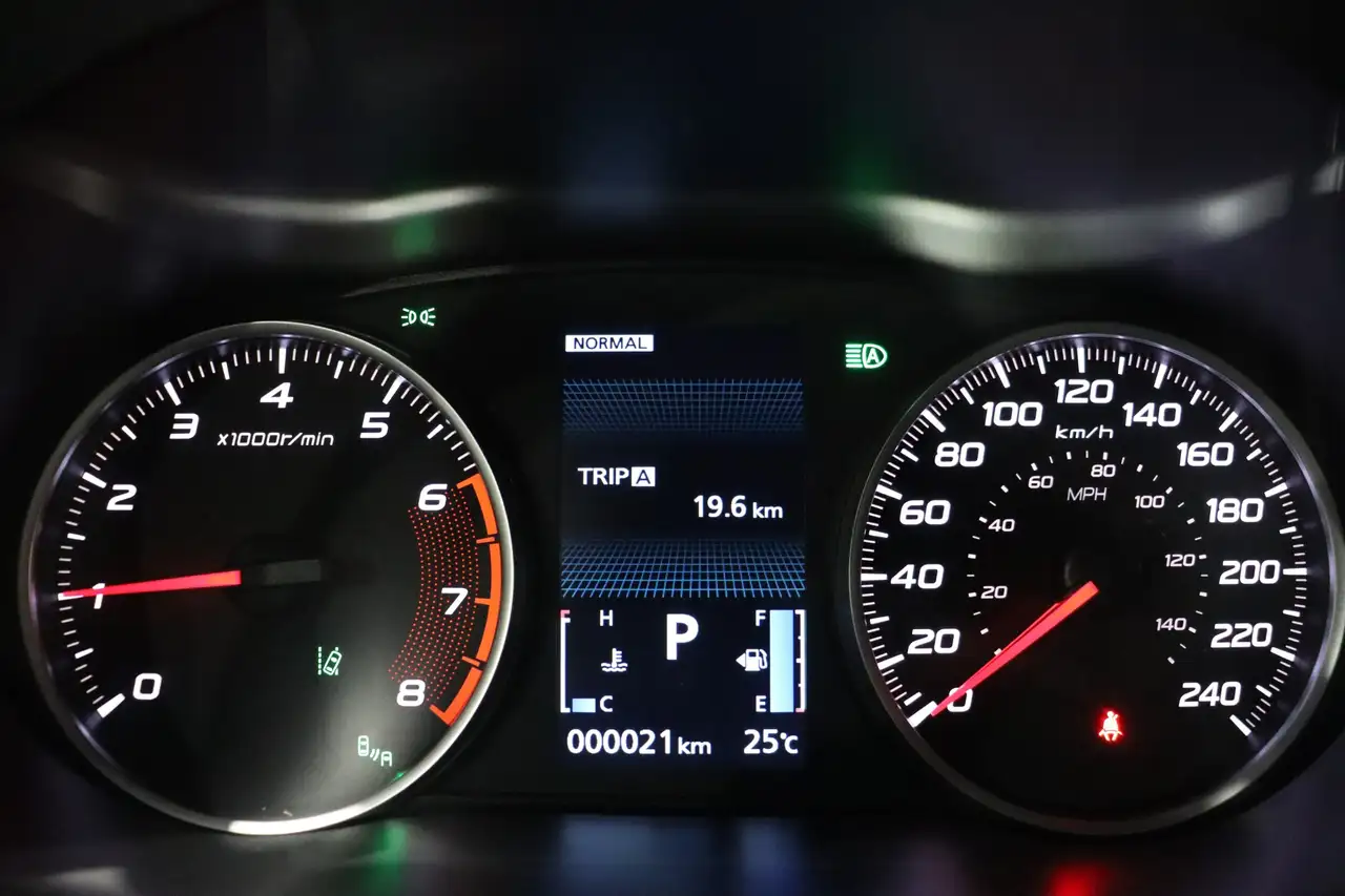 Mitsubishi Eclipse Cross fotografie Mitsubishi Eclipse Cross