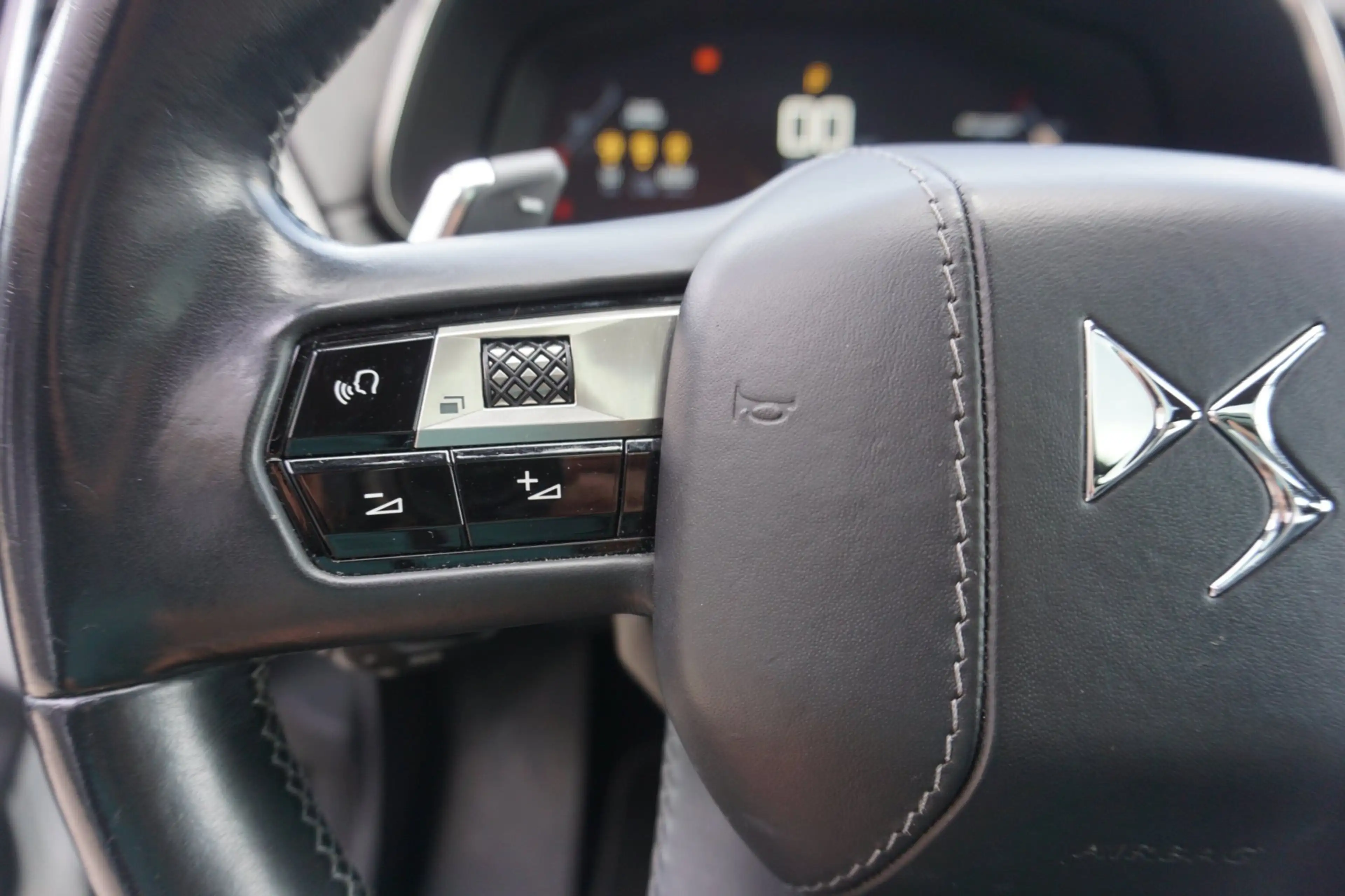 DS Automobiles DS 7 Crossback 1.6 PureTech Opera * Automaat * Pano * Navi * — photo 7