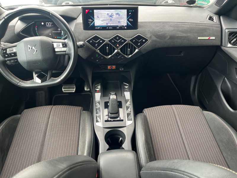 DS Automobiles DS 3 DS 3 E-Tense Performance Line +°Matrix°VOLLL — photo 8
