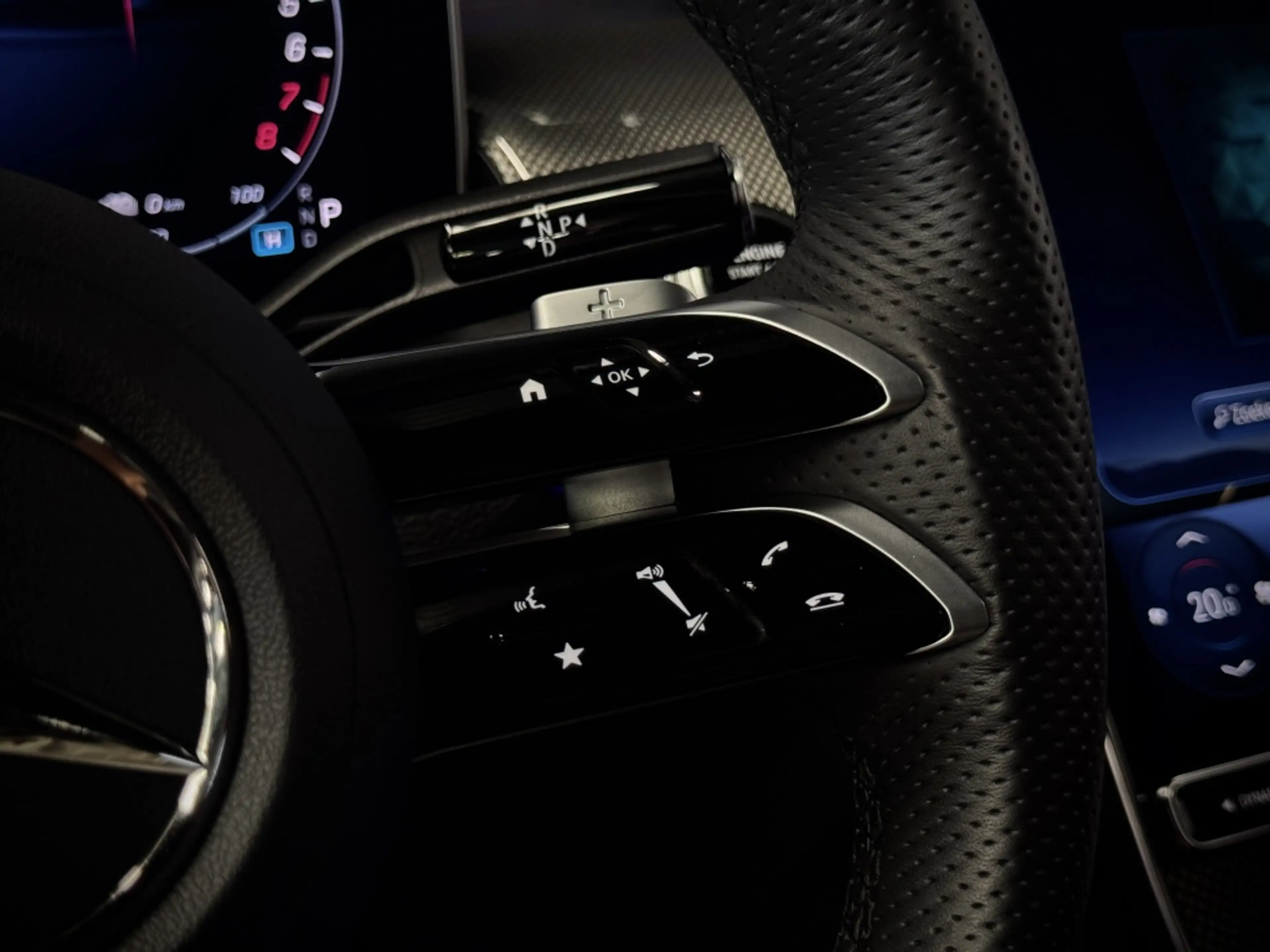 Mercedes-Benz GLC 400 GLC e 4Matic AMG | Luchtvering | Burmester | 360 c — photo 35