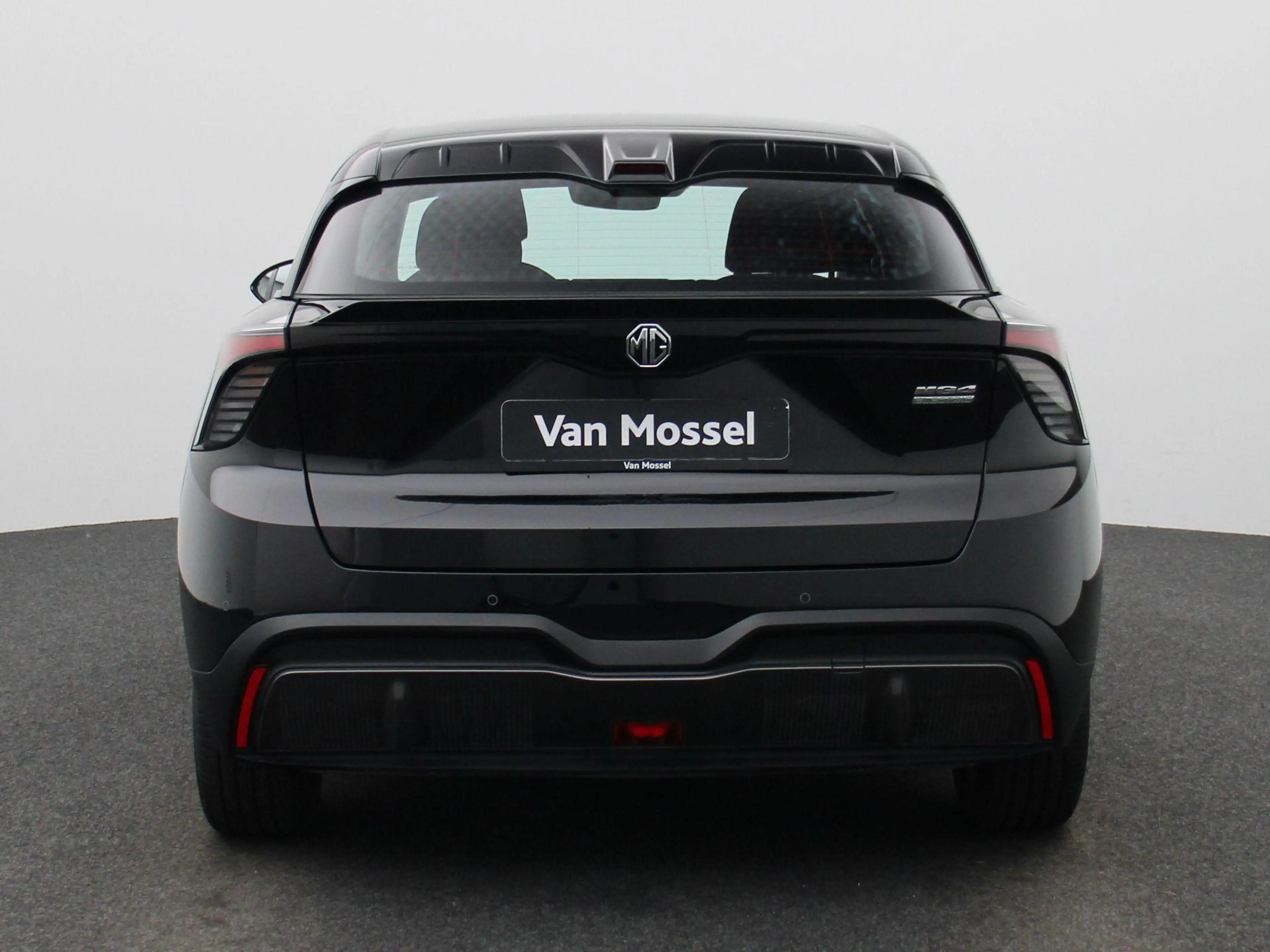 MG MG4 51 kWh Standard | PDC A | Carplay | Airco — photo 6