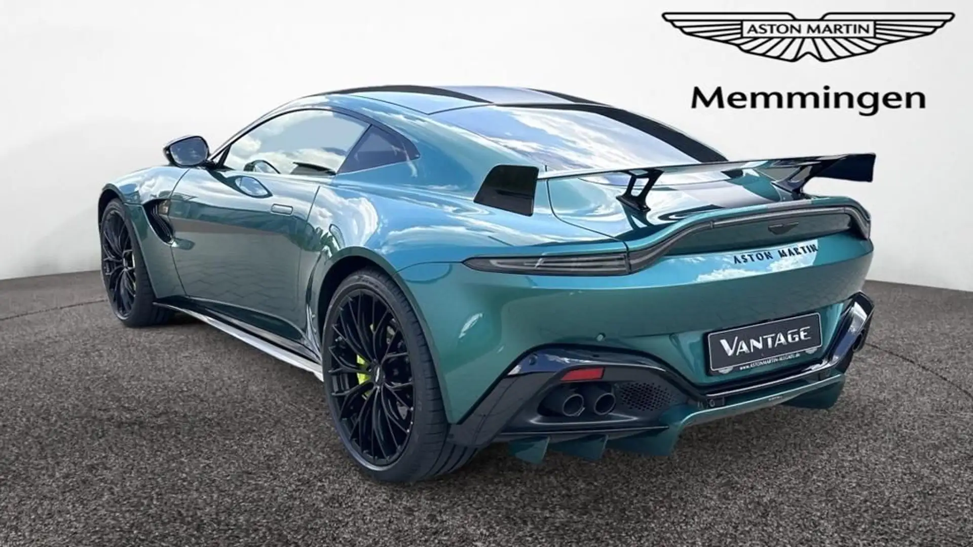 Aston Martin V8 F1 Edition Aston Martin Memmingen Vert - 2