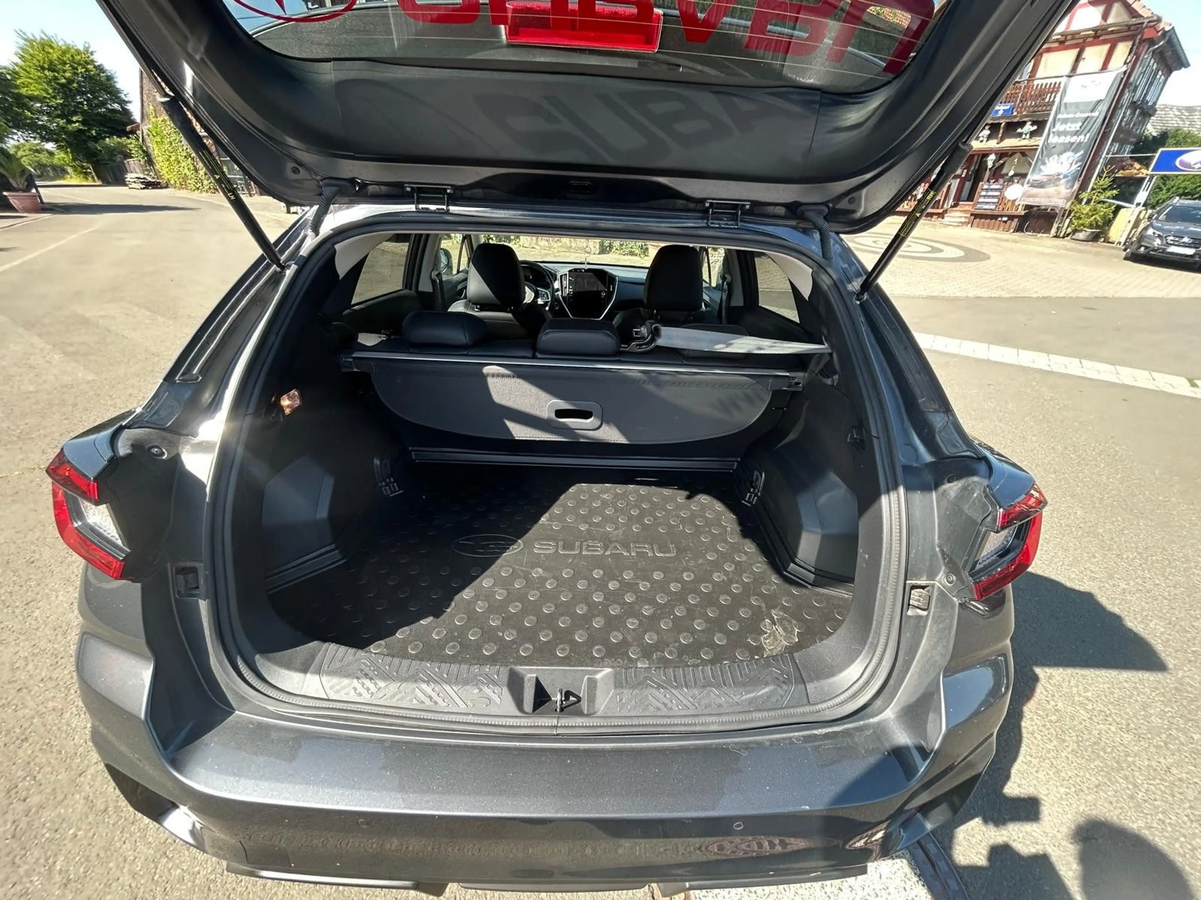 Subaru Impreza Platinum Lineatronic — photo 14