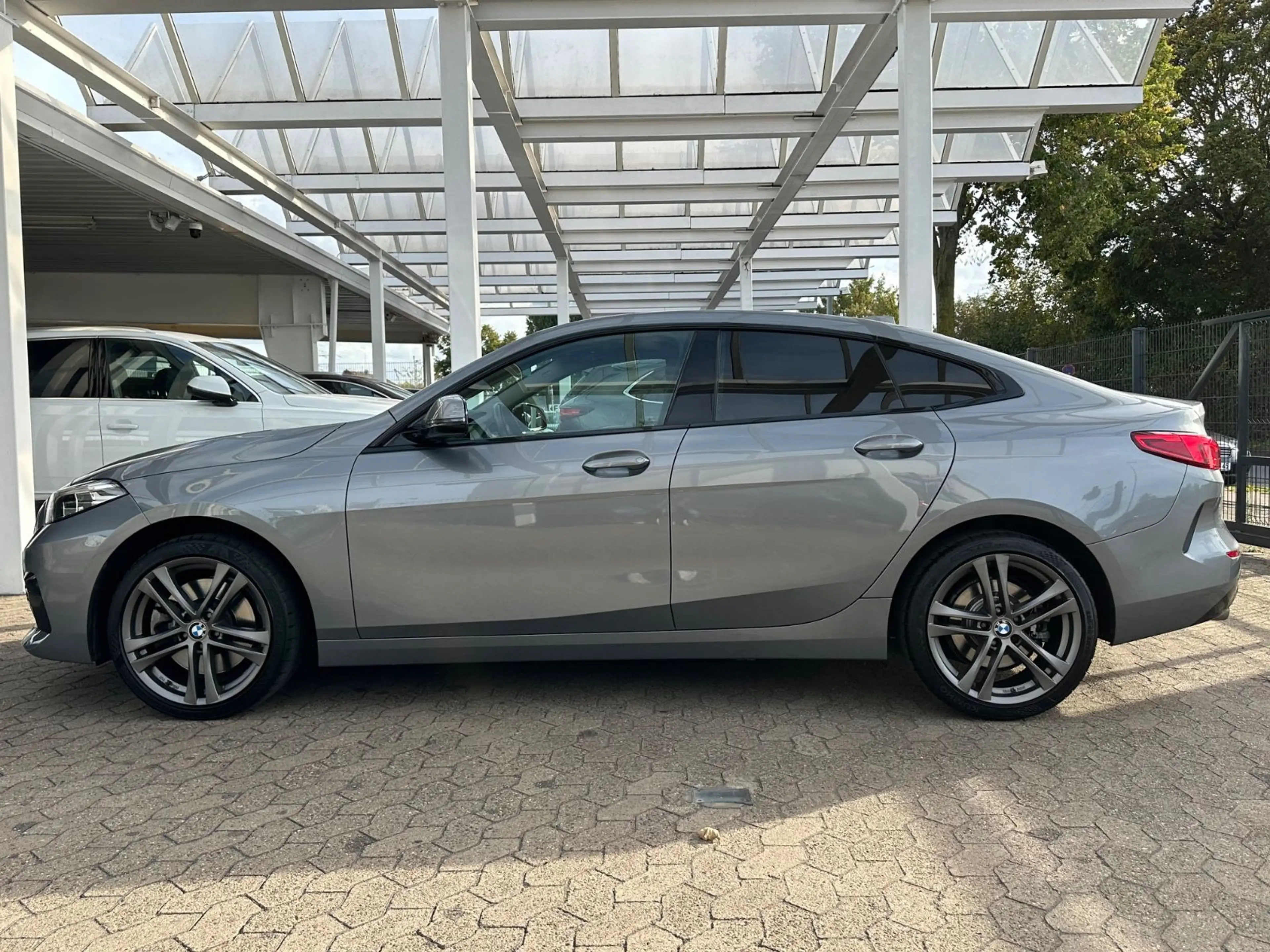 BMW 220 d Gran Coupe Sport Line*LED*Tass*Virtual*Ky- — photo 9