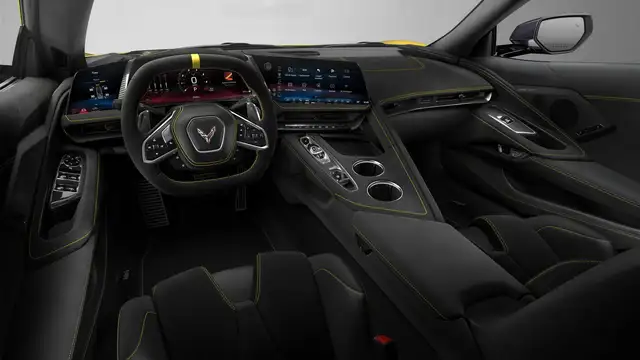 Chevrolet Corvette view 5