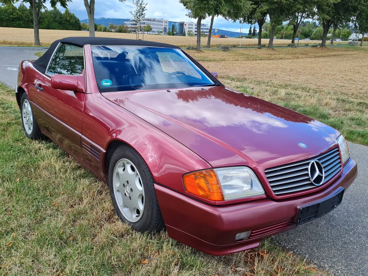 Mercedes-Benz SL 300