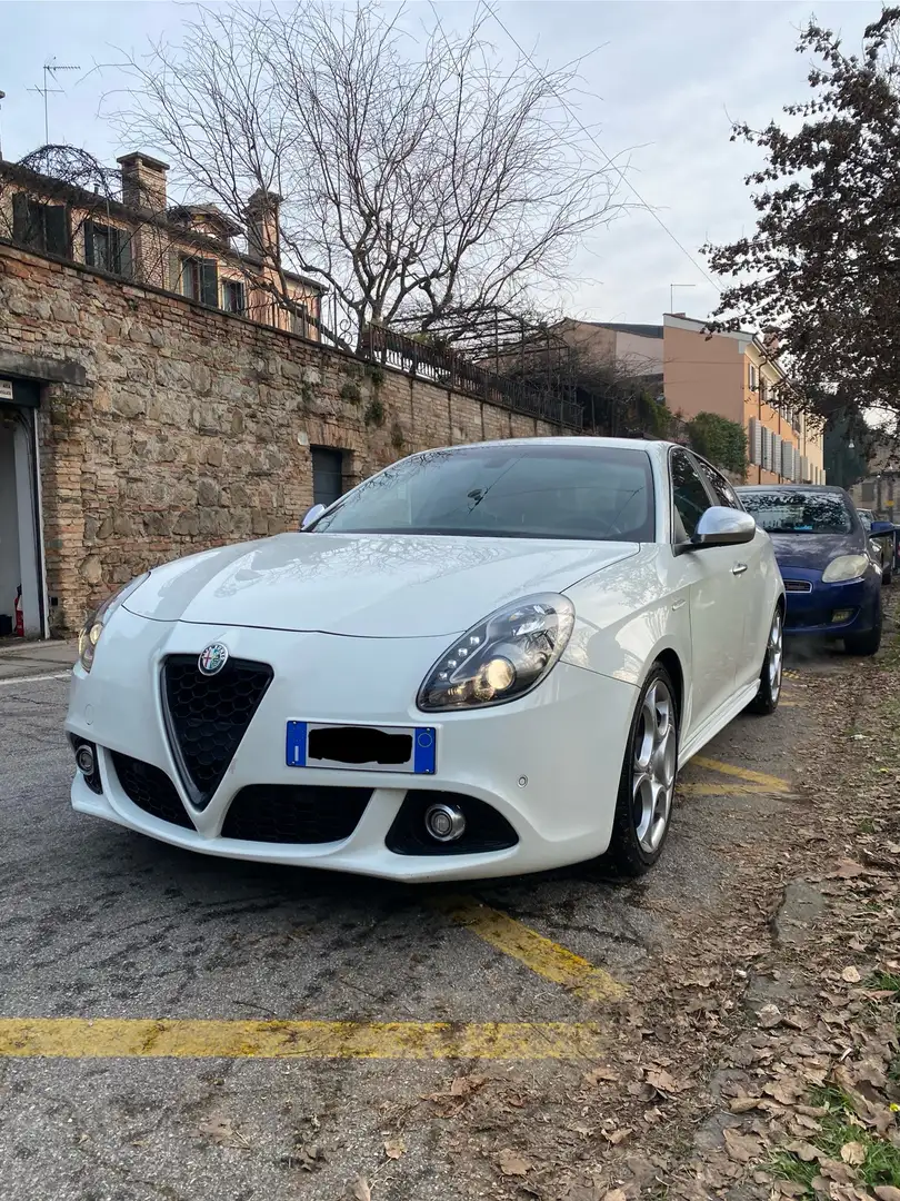 Alfa Romeo Giulietta 1.4 t. m.air Exclusive 170cv E6 - 2