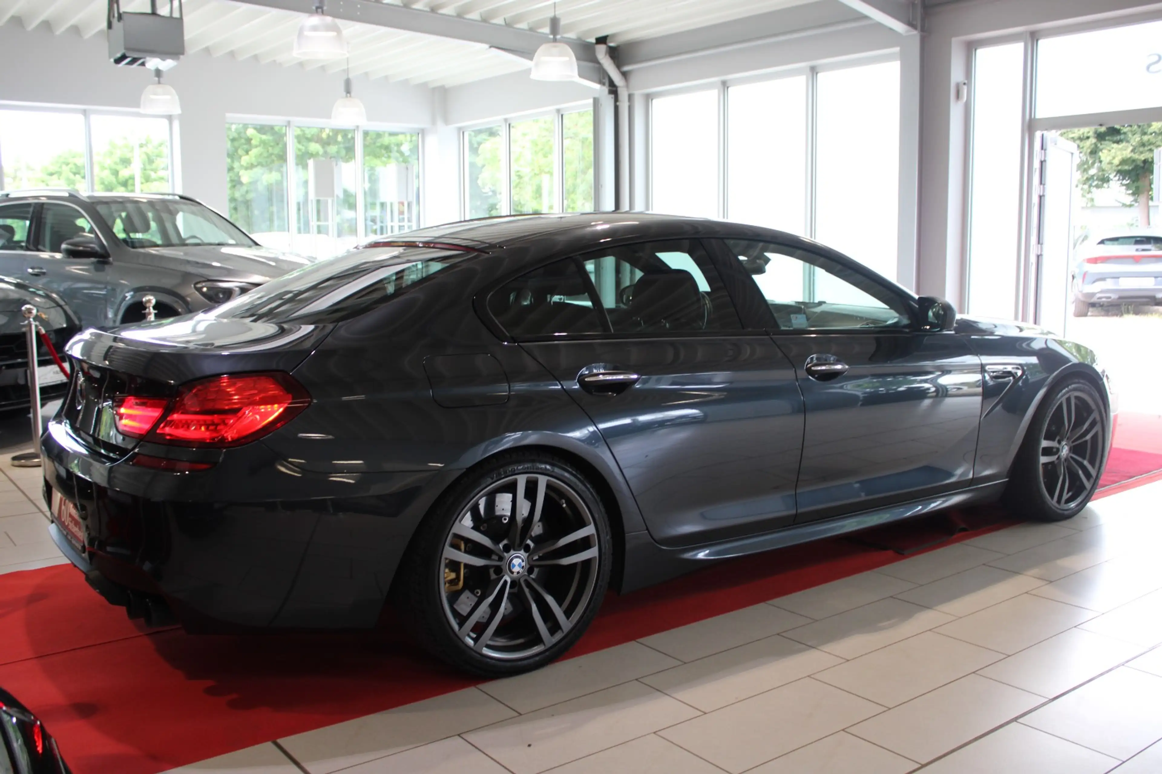 BMW M6 Competition HEAD-UP*NAVI* — photo 8