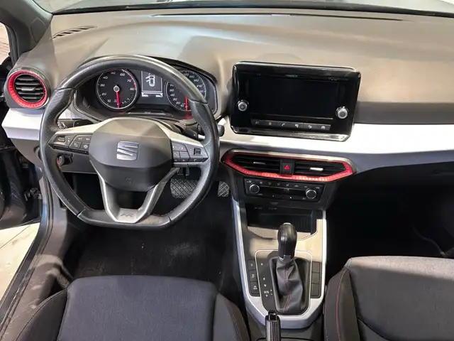 SEAT Arona view 10