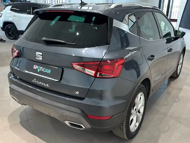 SEAT Arona view 4