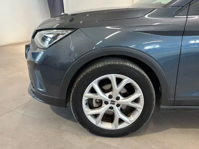 SEAT Arona view 8