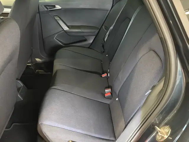 SEAT Arona view 12