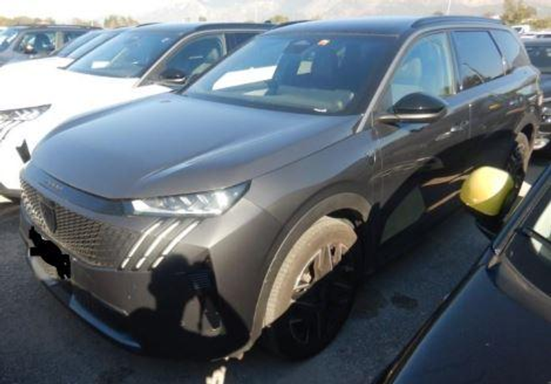 Peugeot 5008 GT Hybrid 145 e-DCS6 7-Si+Navi+Lenk/SHZ+R-Kam+