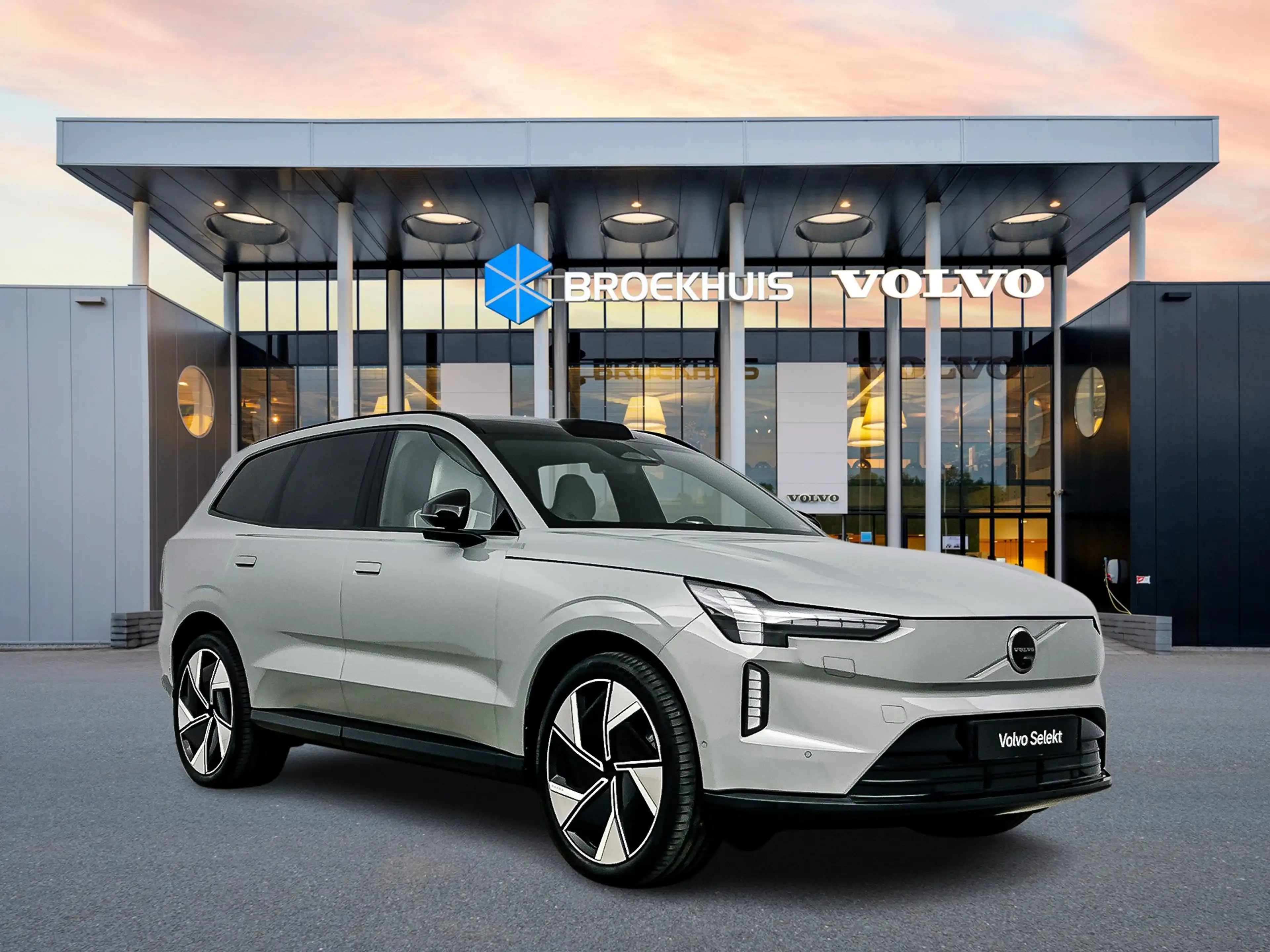 Volvo EX90 Twin Motor Performance Ultra 111kWh | NEW Core Com — photo 2