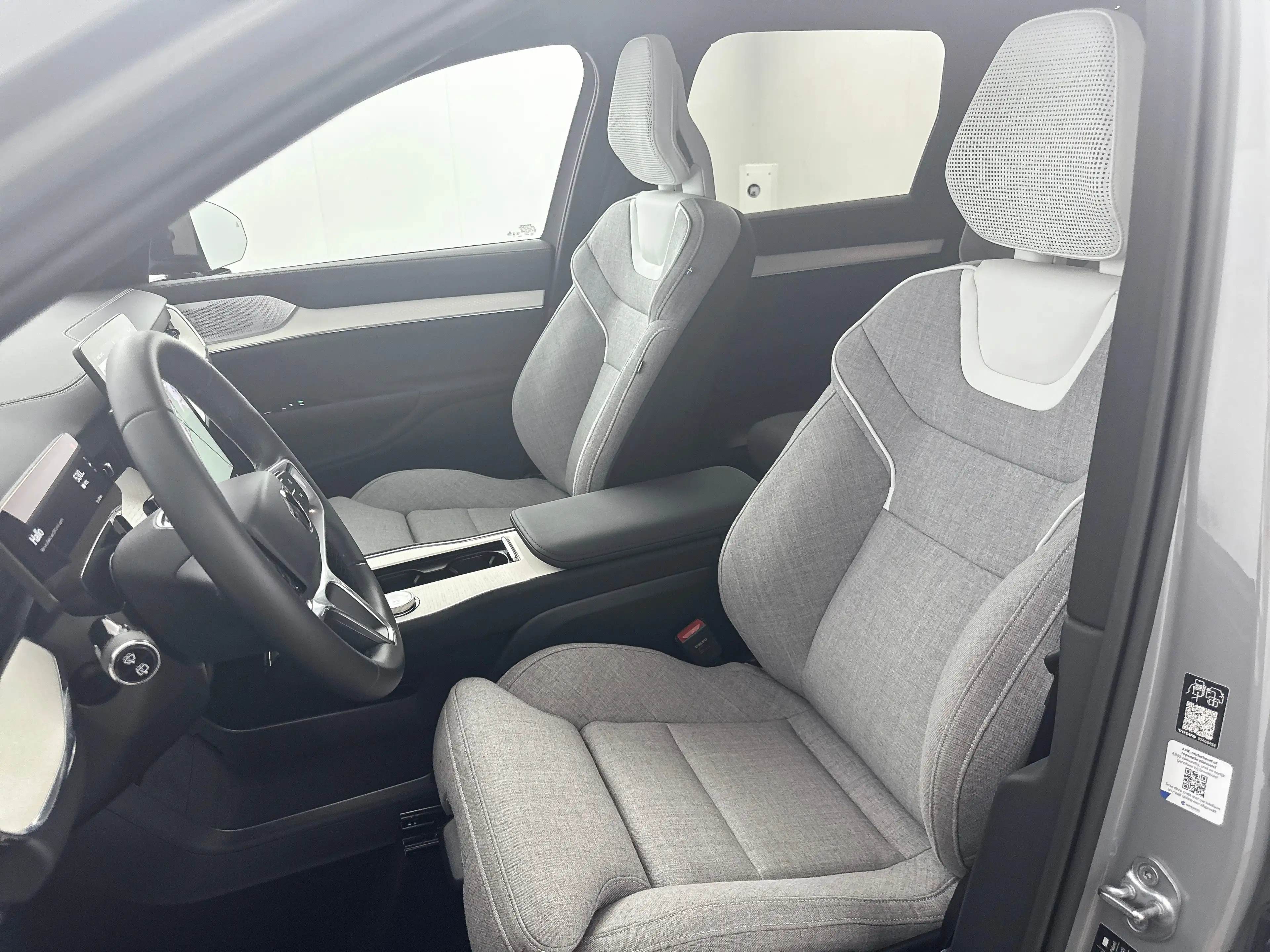 Volvo EX90 Twin Motor Performance Ultra 111kWh | NEW Core Com — photo 11