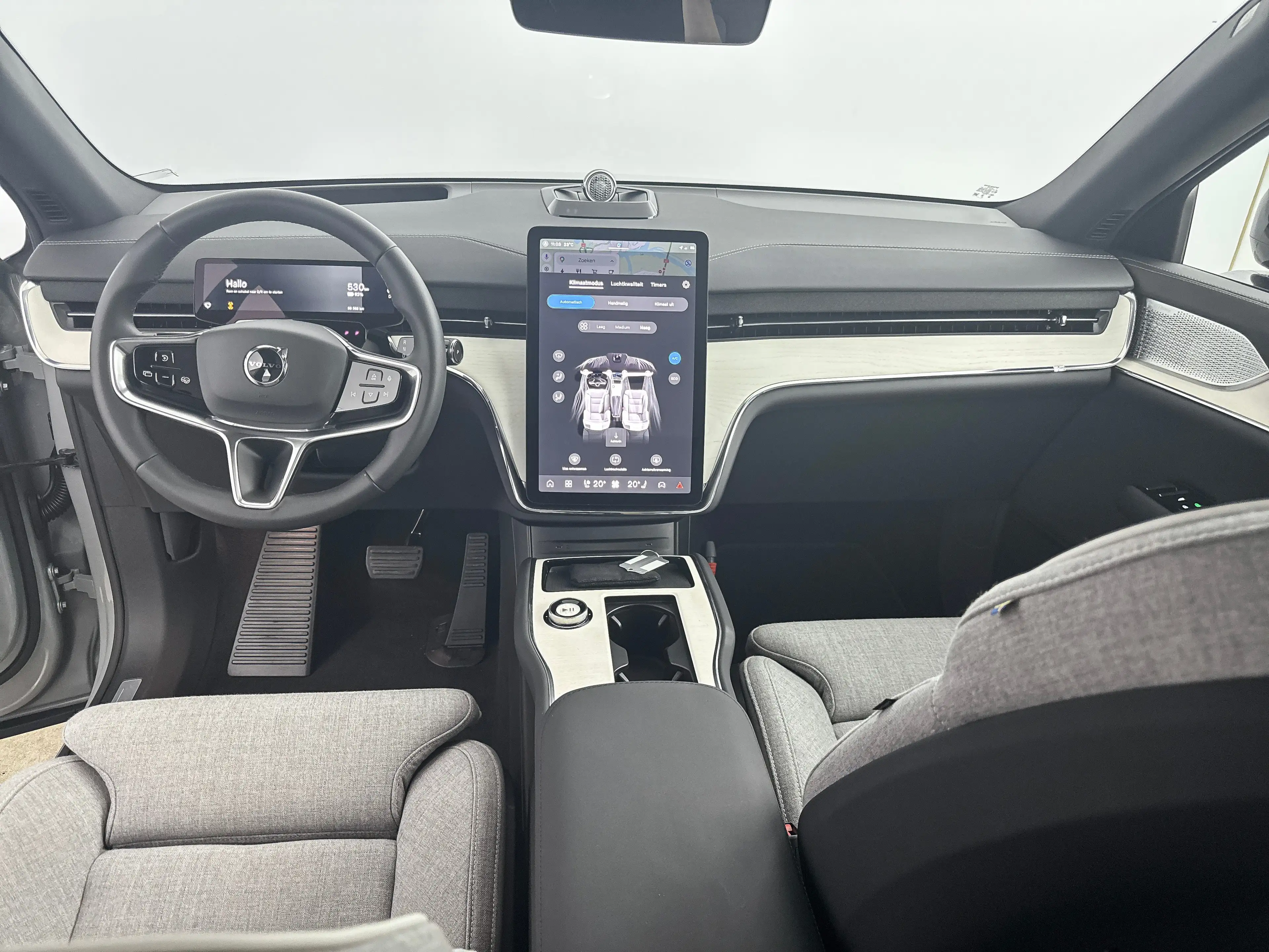 Volvo EX90 Twin Motor Performance Ultra 111kWh | NEW Core Com — photo 15