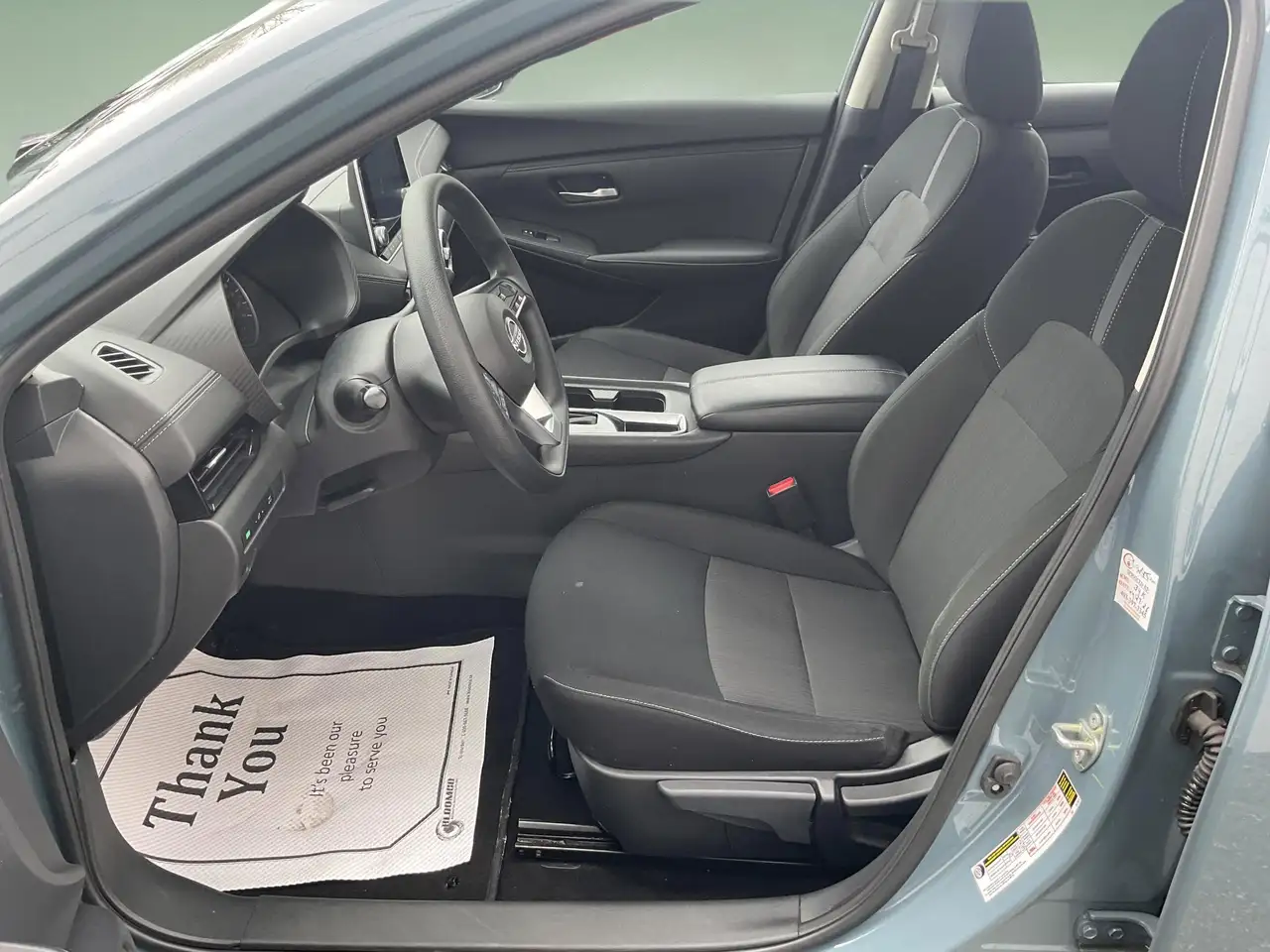 Nissan Sentra снимка Nissan Sentra