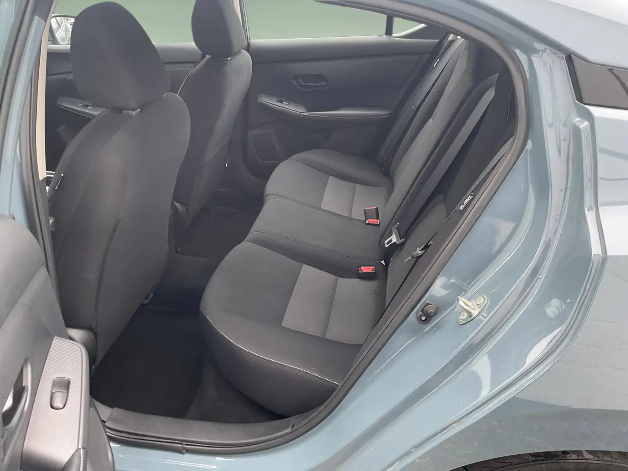 Nissan Sentra fotografie Nissan Sentra