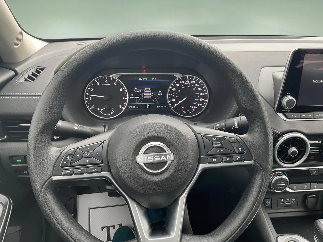 Nissan Sentra снимка Nissan Sentra
