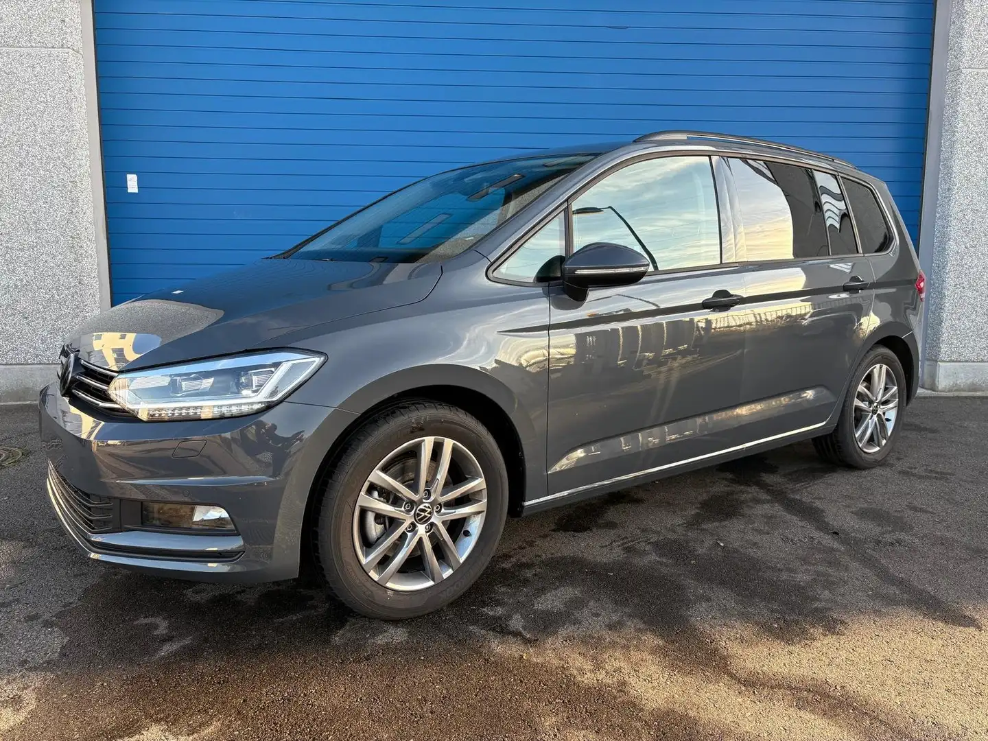 Volkswagen Touran Touran 1.5 TSI ACT OPF DSG Comfortline Gris - 2