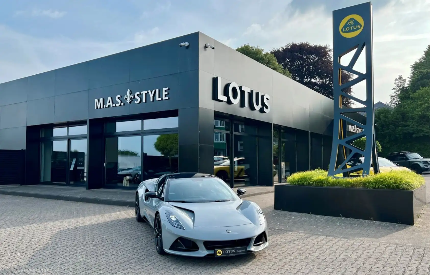 Lotus Emira i4 Turbo SE Lotus Wuppertal Grau - 1