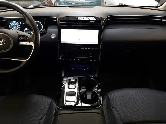 Hyundai Tucson view 11