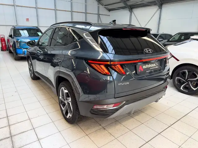 Hyundai Tucson view 4