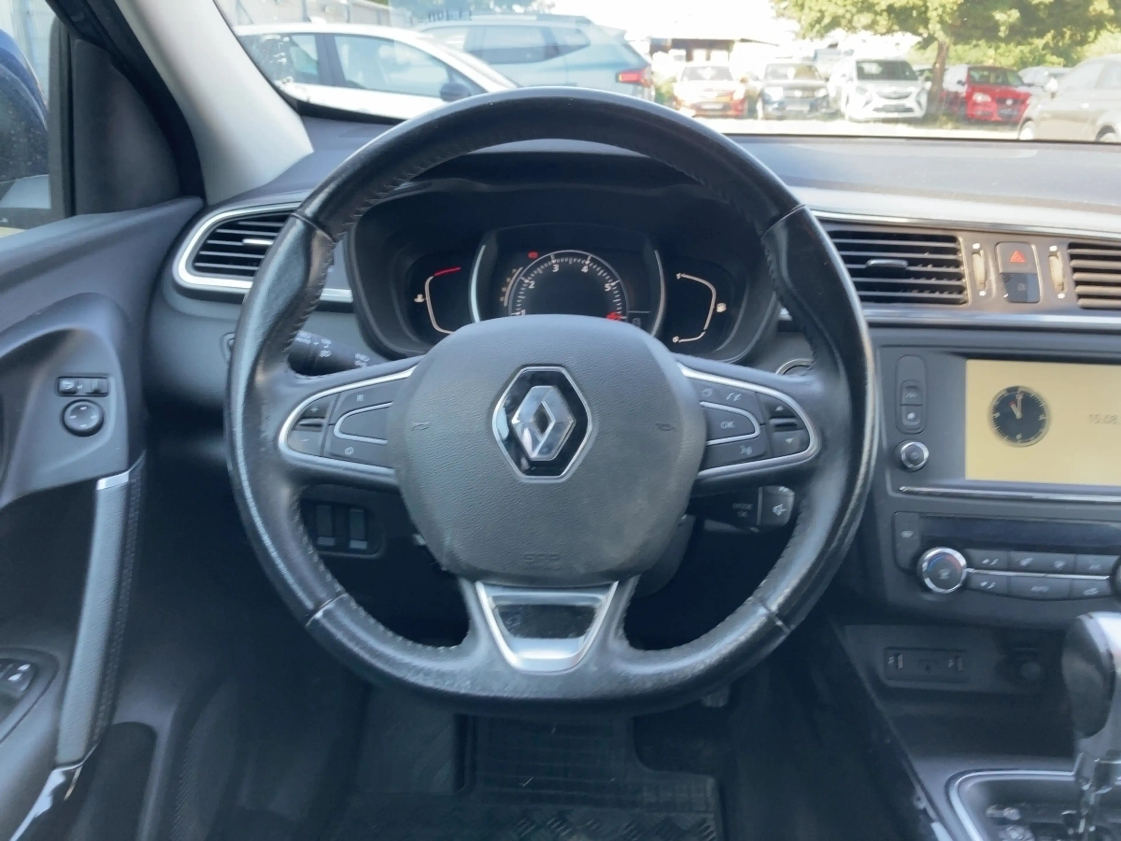 Renault Kadjar Collection 1.2TCe 130 AUTOMATIK SHZ — photo 10
