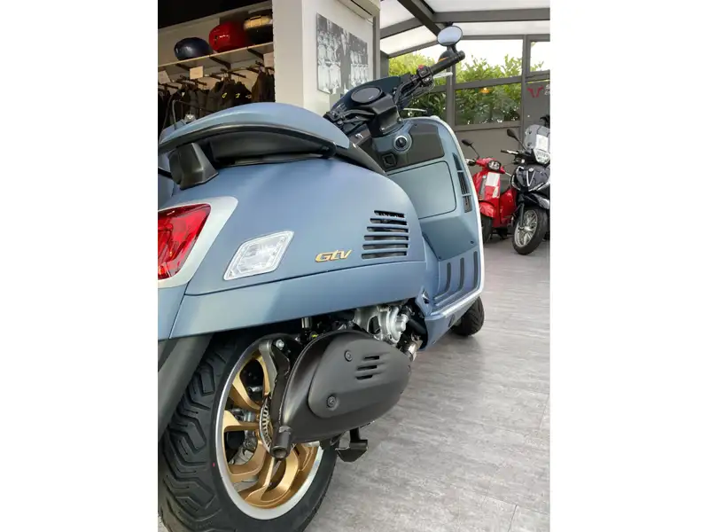 Vespa GTV 310 - foto 4