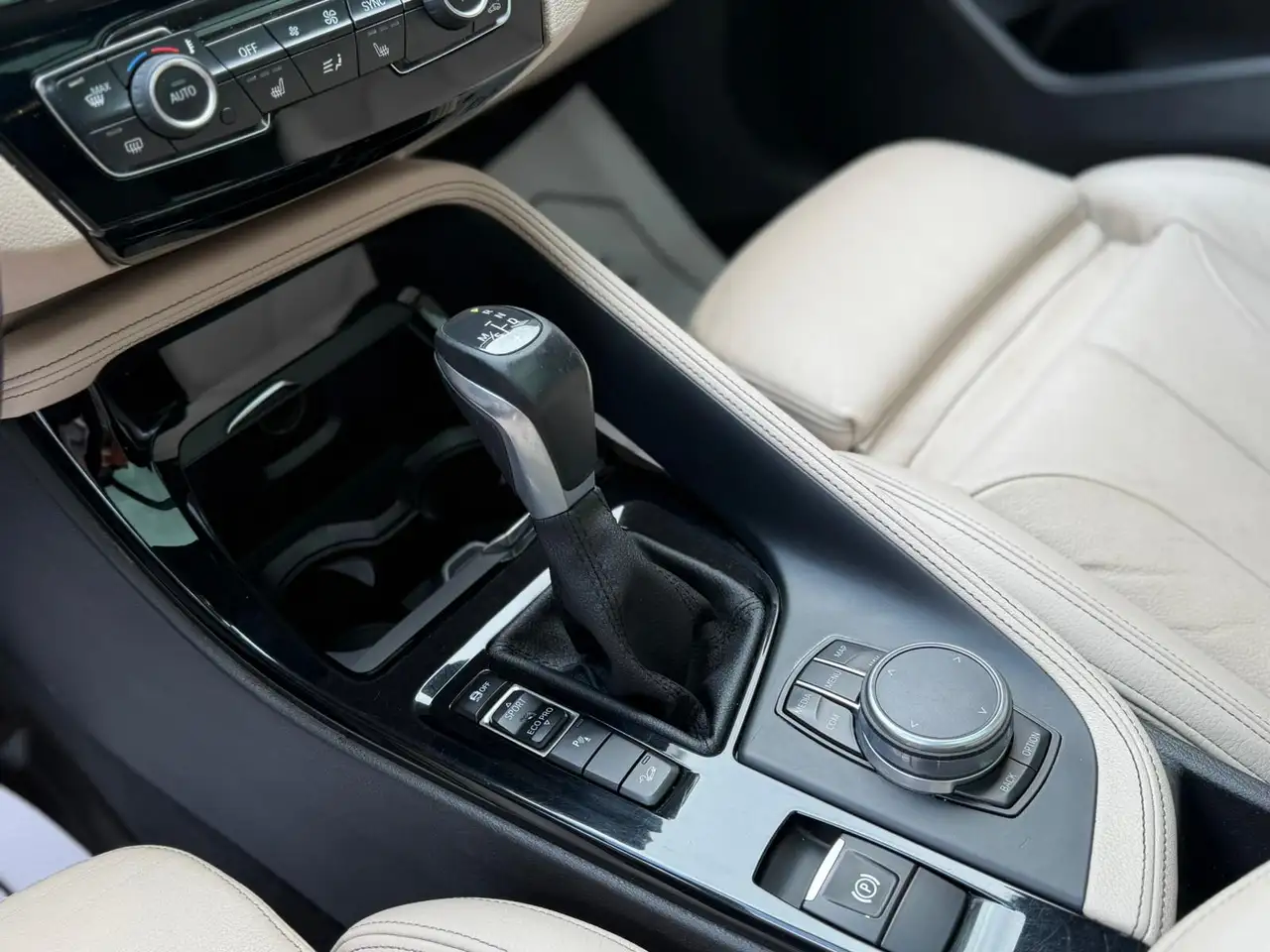 BMW X2 снимка BMW X2