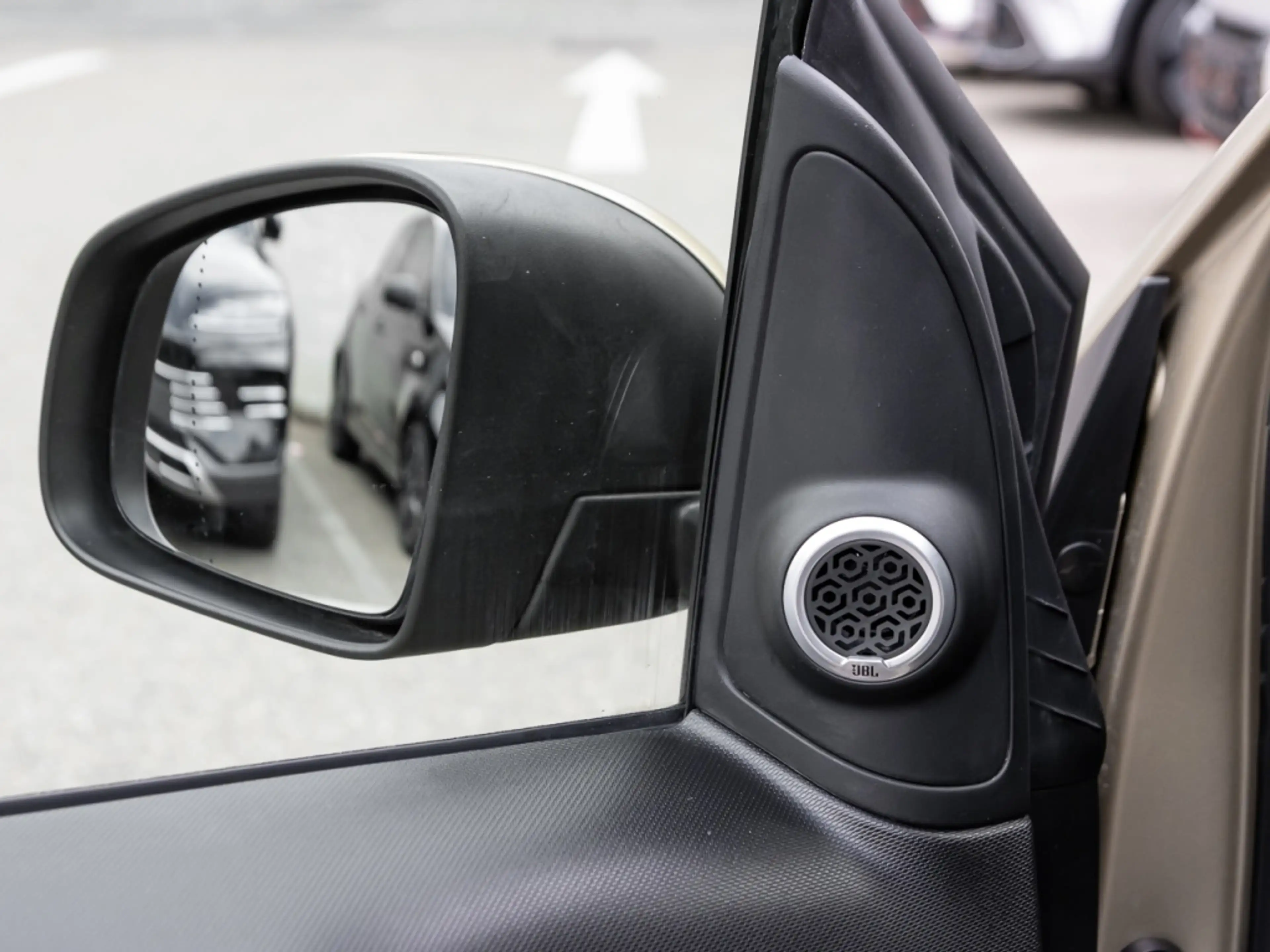 smart forTwo EQ prime *LED*Cam*Navi*JBL*Pano*PDC*Leder — photo 13