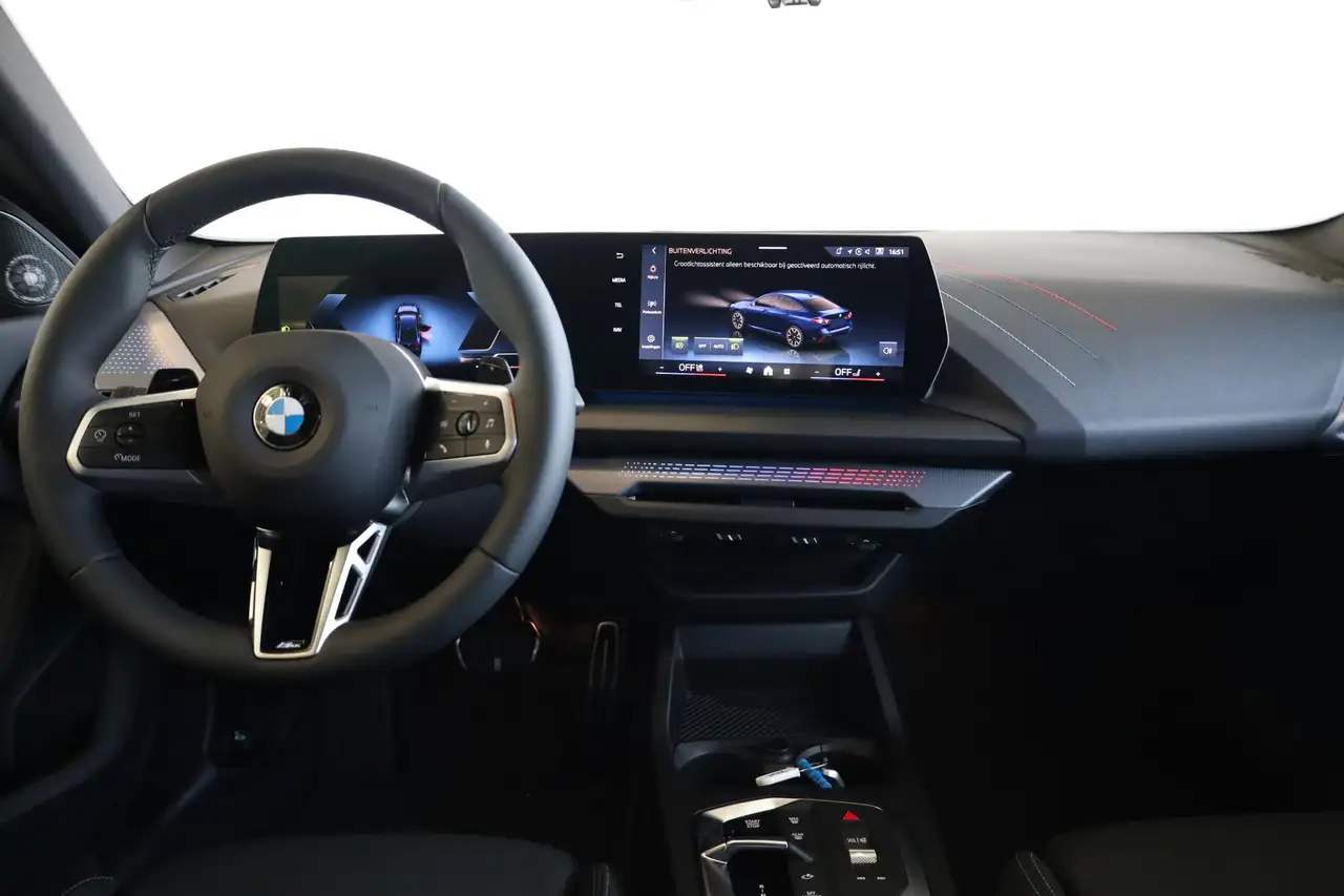 BMW 2 Series 2026 — фото 10