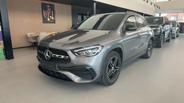 Mercedes-Benz GLA 250 e