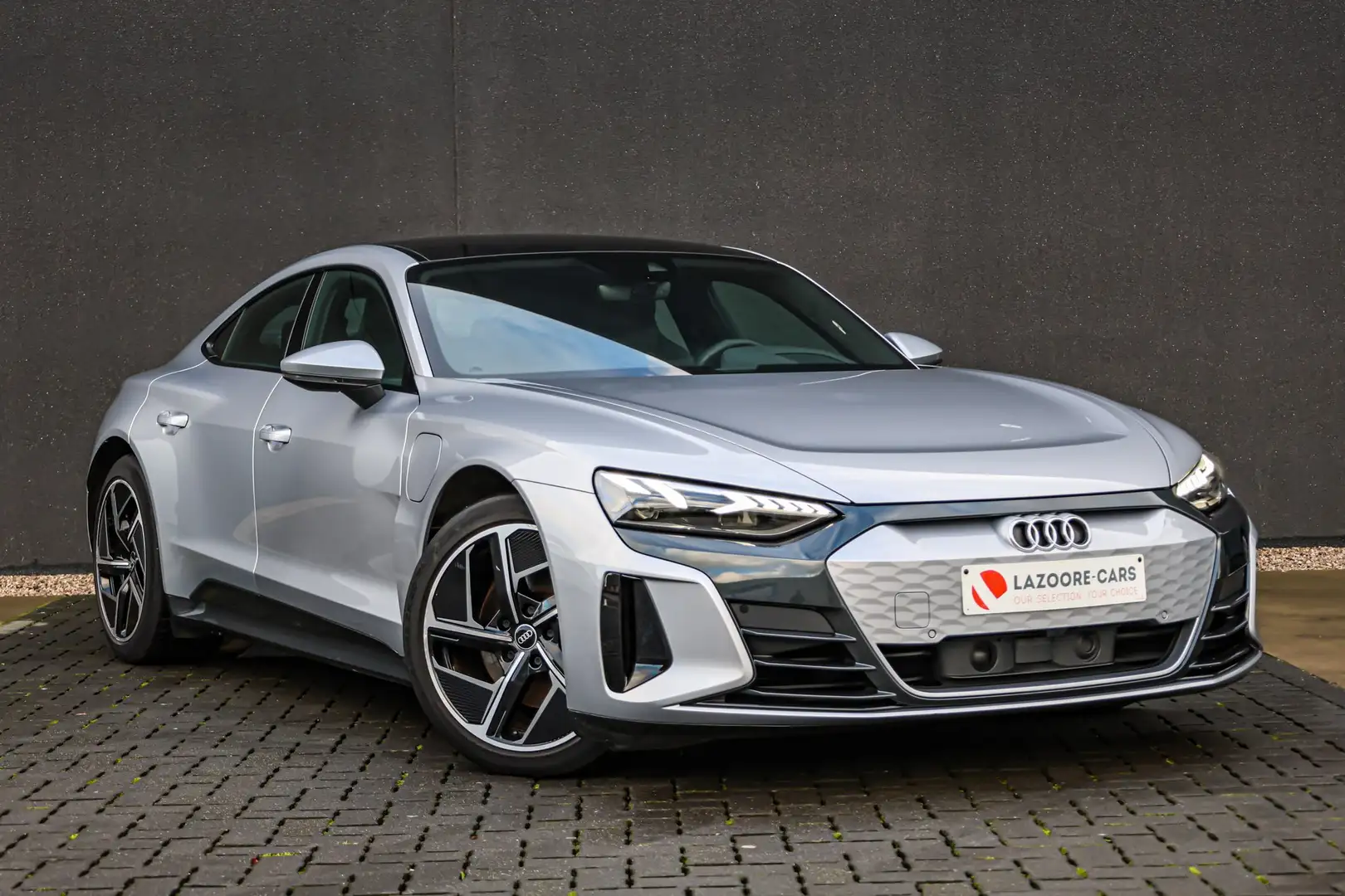 Audi e-tron GT quattro-Carplay Panodak Plateado - 2