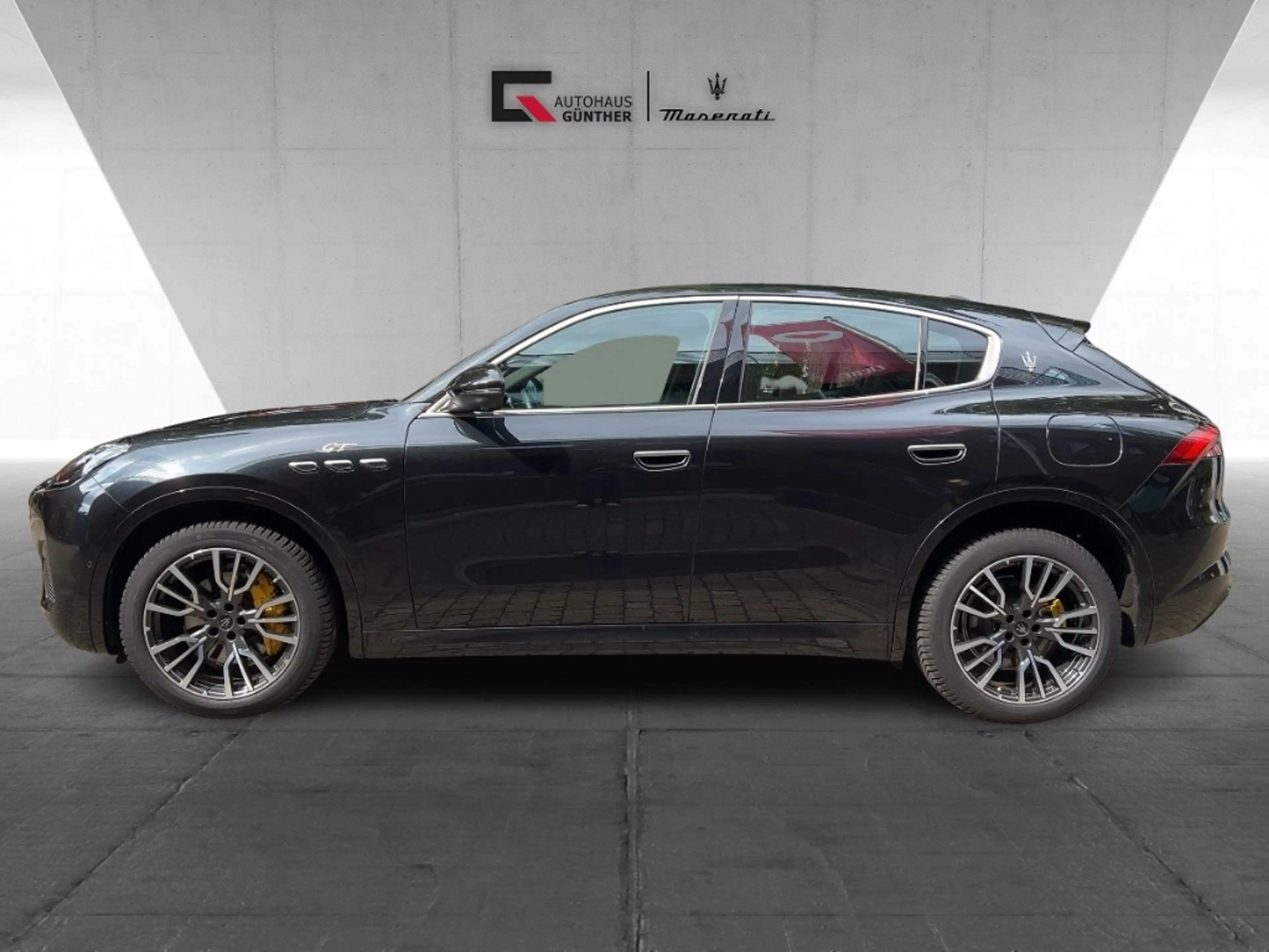 Maserati Grecale GT 2.0 MHEV 300HP inkl. 2-Jahre Maserati Aprroved — photo 2