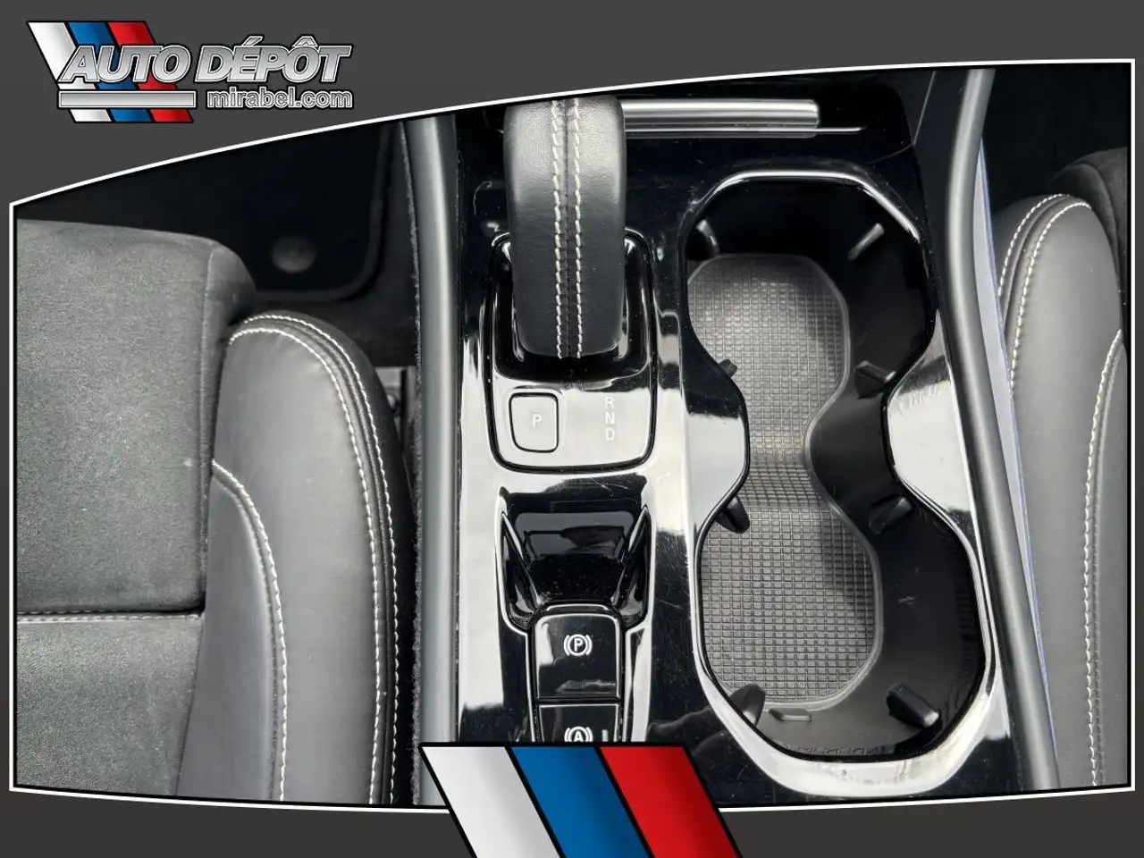 Volvo XC40 снимка Volvo XC40