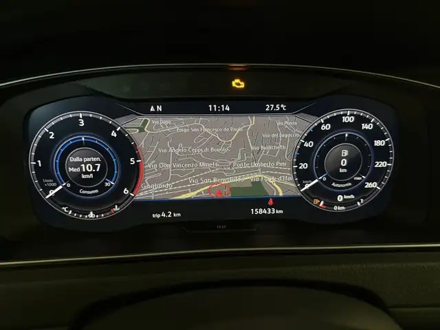 Volkswagen Golf view 16