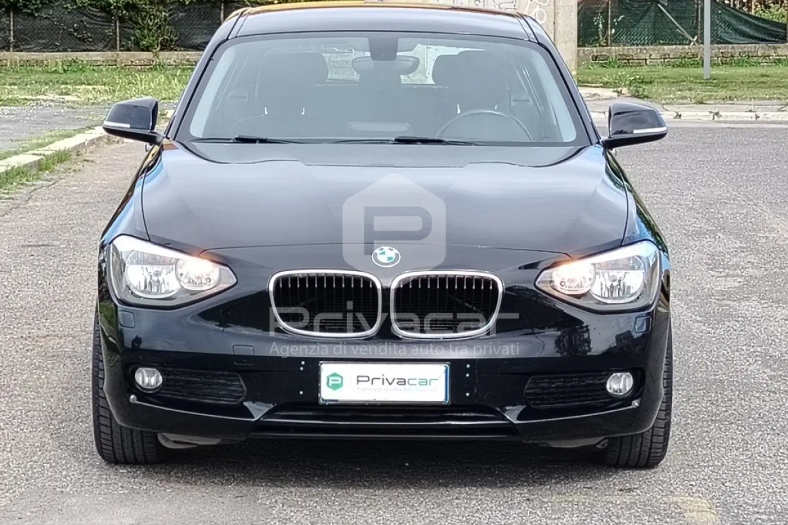 BMW 118 118d 5p. Urban Nero - 2