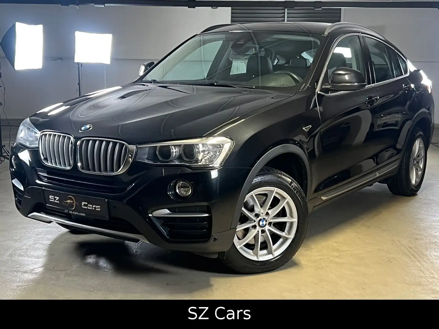 BMW X4 xDrive 30 d xLine*AHK*SPUR*ACC* Schwarz - 1