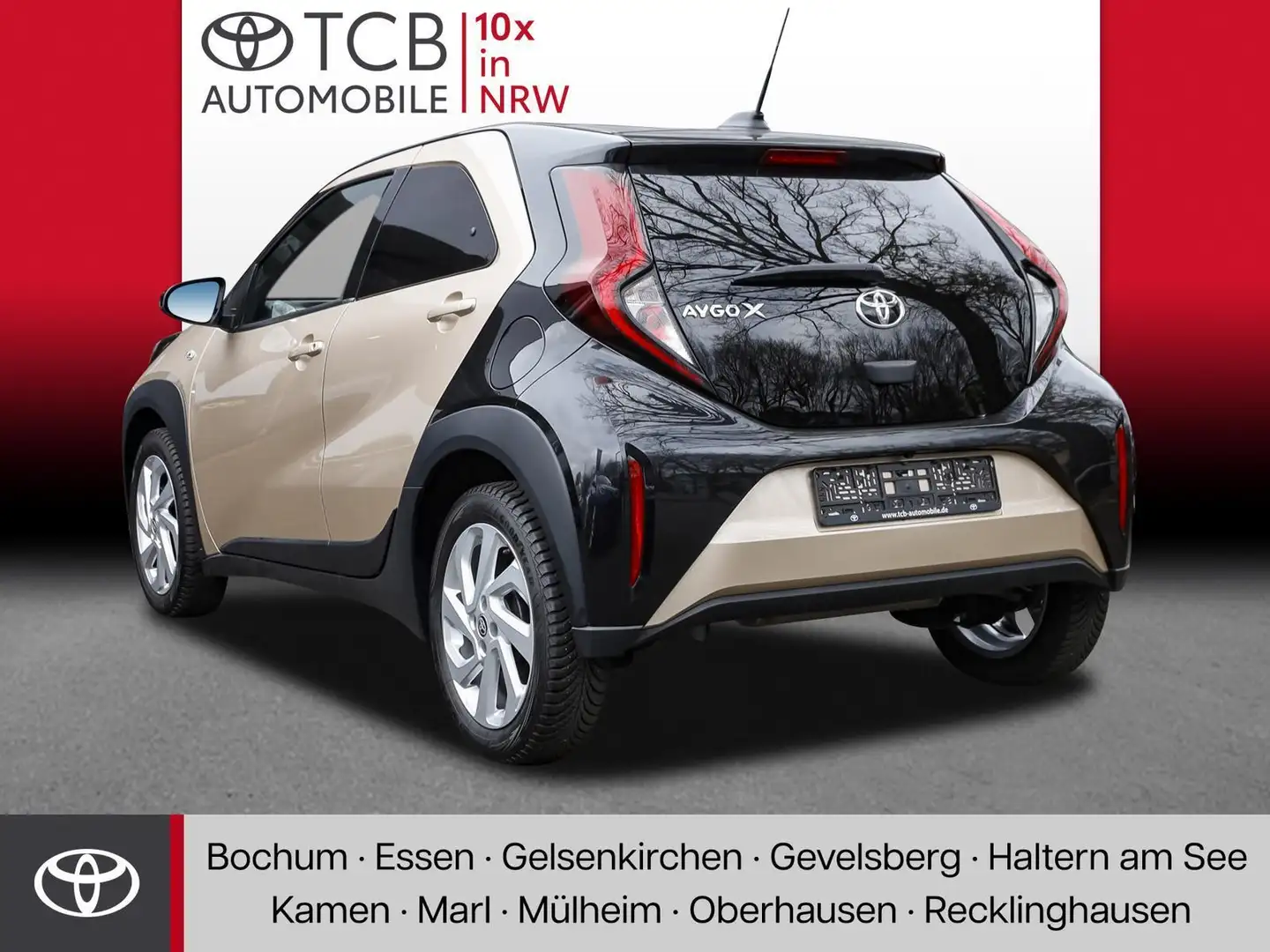 Toyota Aygo X 1.0 PULSE KLIMA LM-FELGEN BT Beige - 2