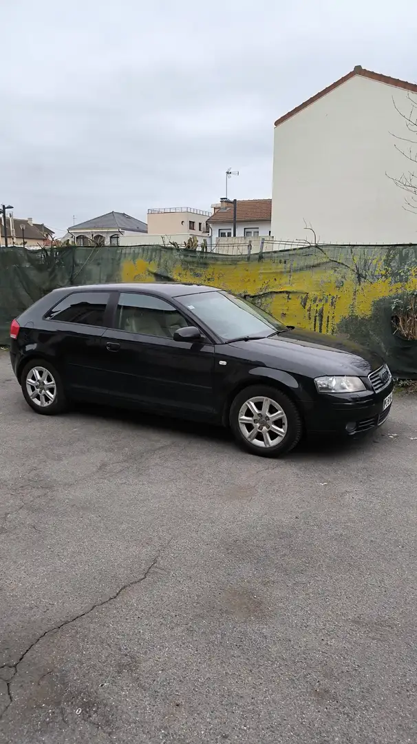 Audi A3 2.0 FSI Ambition - 1
