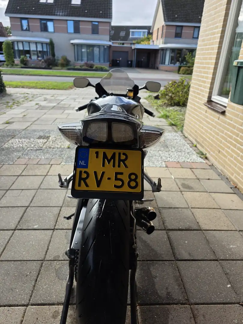 Suzuki GSX-R 750 Schwarz - 2