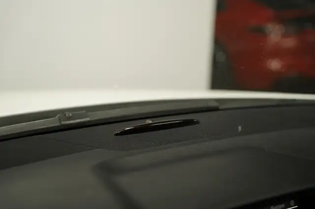 Mercedes-Benz C Class view 13