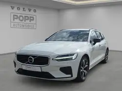 Volvo V60 T8 AWD Hybrid R Design ACC HUD PANO STHZ