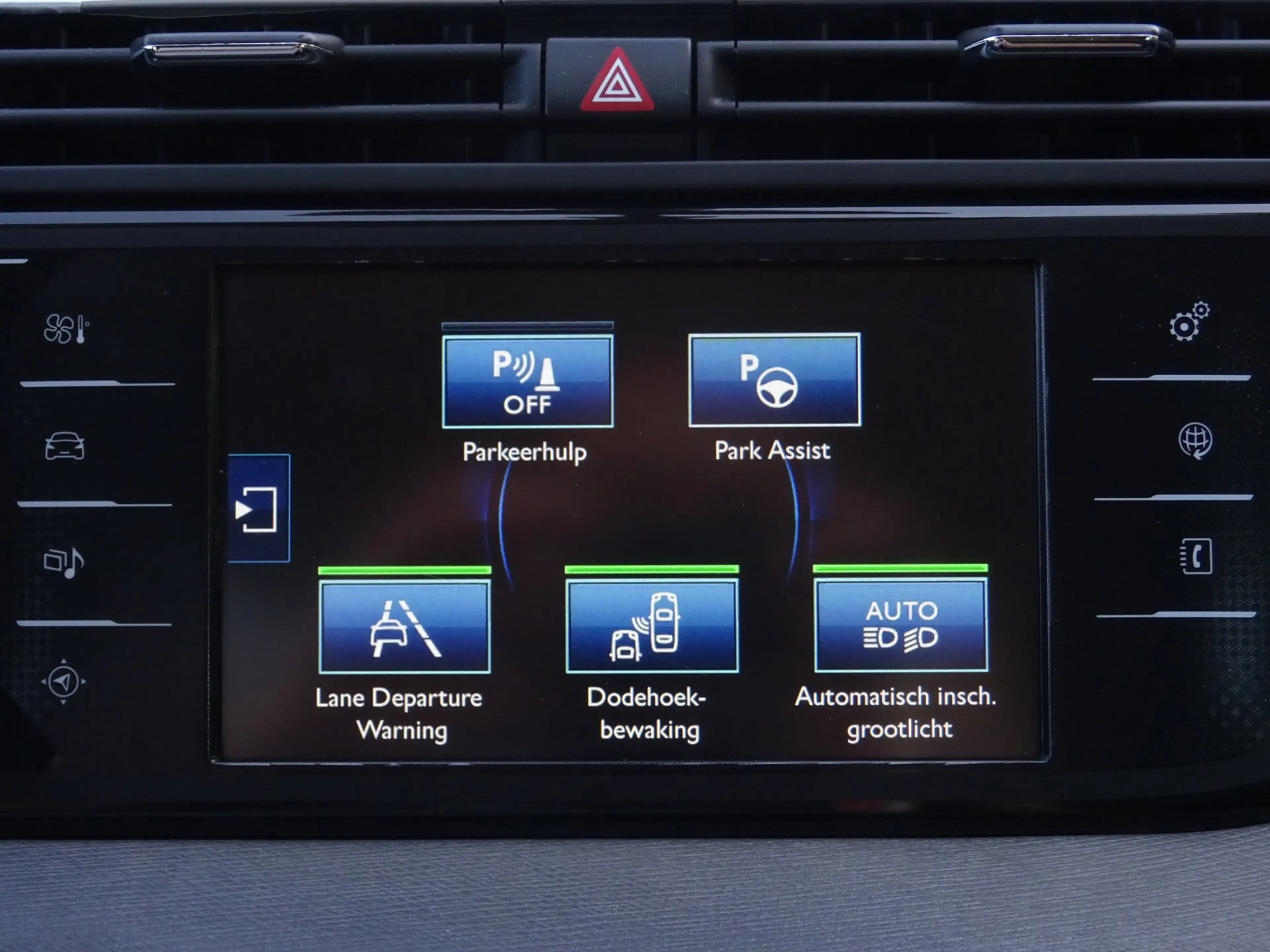 Citroen Grand C4 Picasso 1.2 PureTech Tendance 7P NAV/CAMERA — photo 15