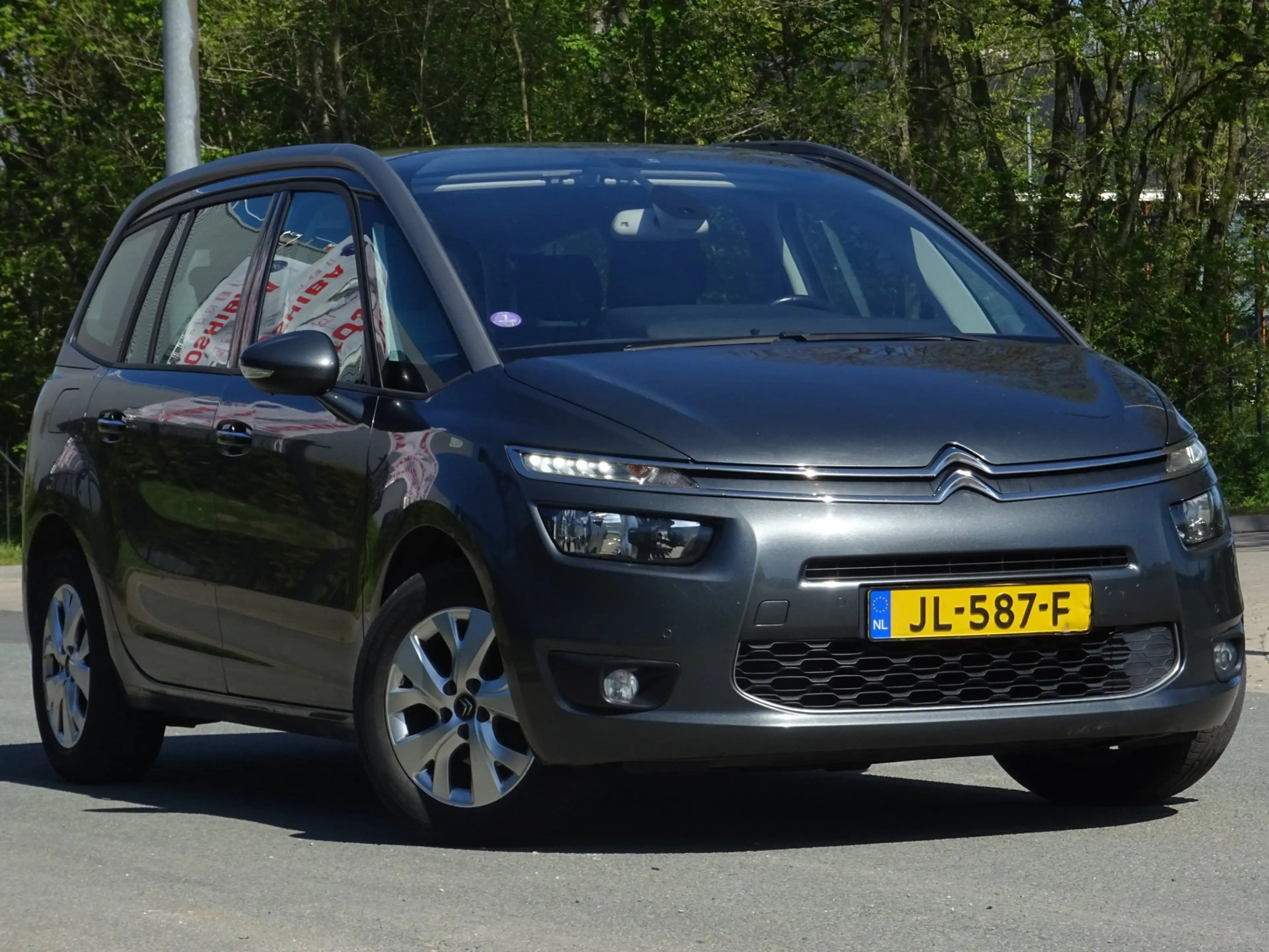 Citroen Grand C4 Picasso 1.2 PureTech Tendance 7P NAV/CAMERA — photo 4