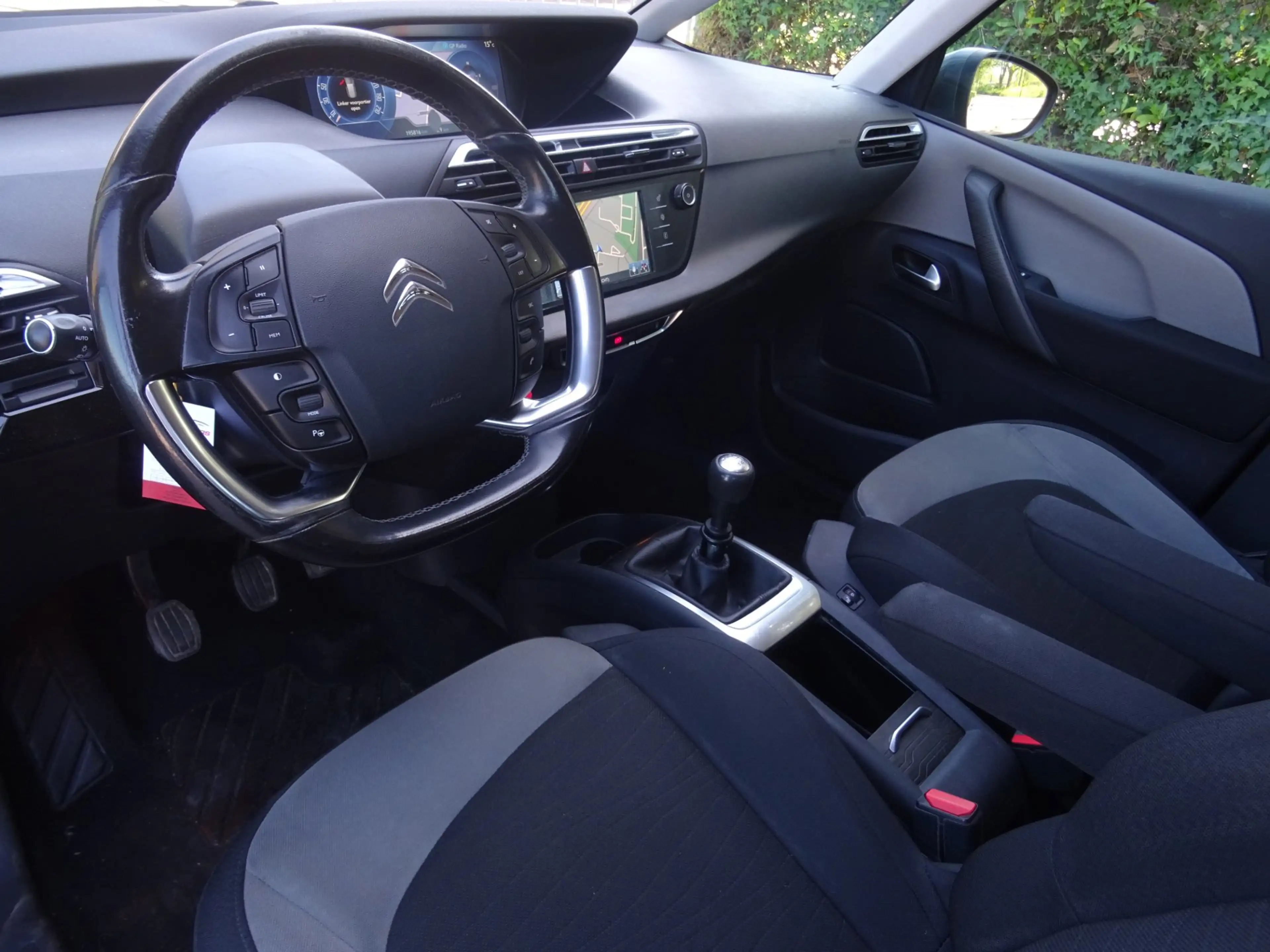 Citroen Grand C4 Picasso 1.2 PureTech Tendance 7P NAV/CAMERA — photo 6