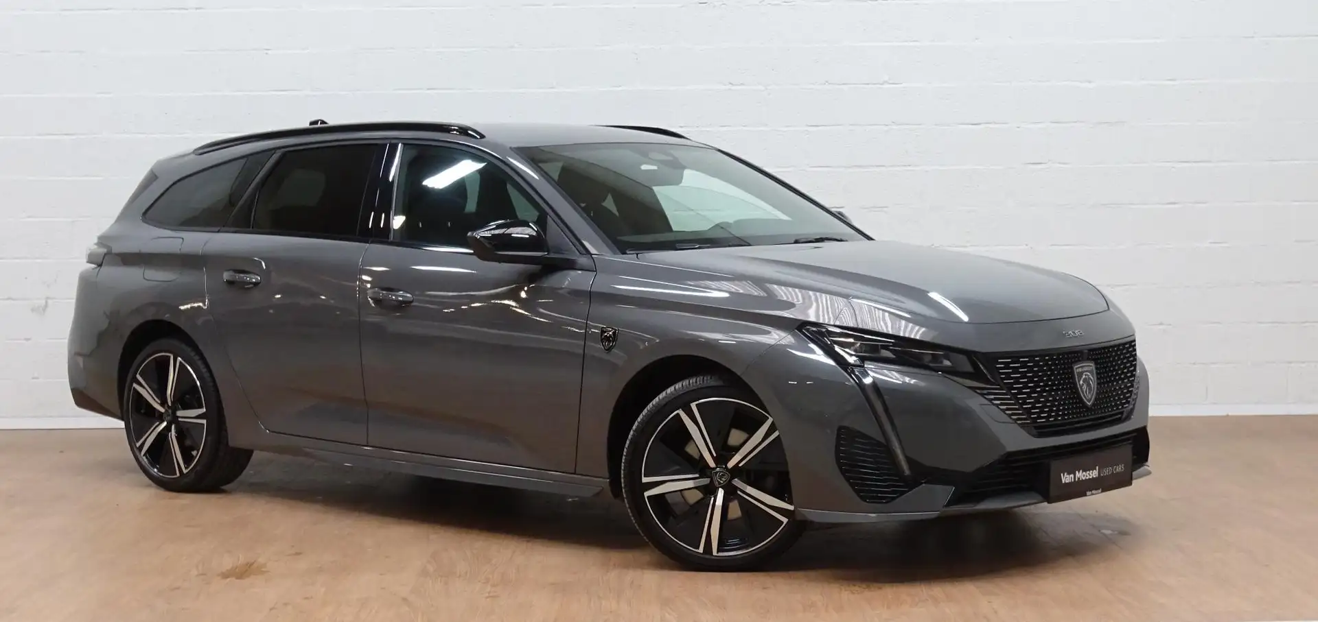 Peugeot 308 sw 1.2T GT Gris - 2