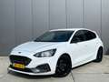 Ford Focus 2.3 EcoBoost ST-3 / Carplay / Winterpakket / Recar Wit - thumbnail 1